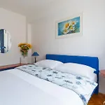 Apartamento Marinko, No 3 *