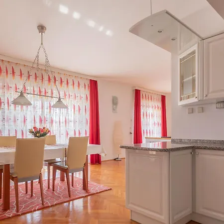 Marinko, No 3 Apartment Zadar