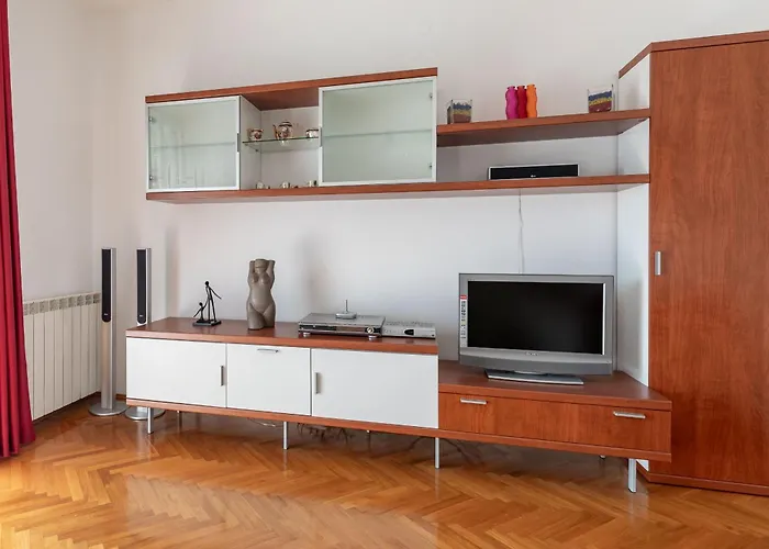 Apartment Marinko, No 3 *