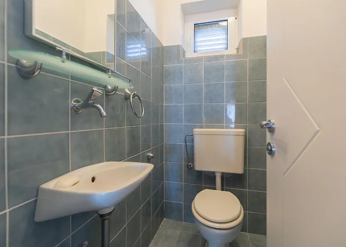 Apartment Marinko, No 3 *