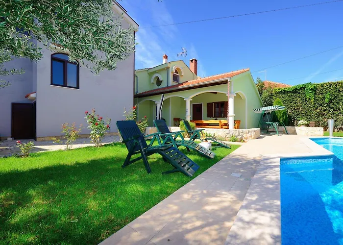 Marinko, No 3 Apartment